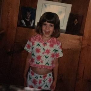 Meet your Posher, Marissa